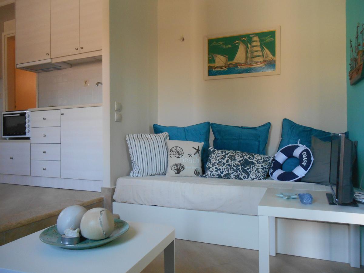 Arapakis apartment 2 Aegina Bagian luar foto