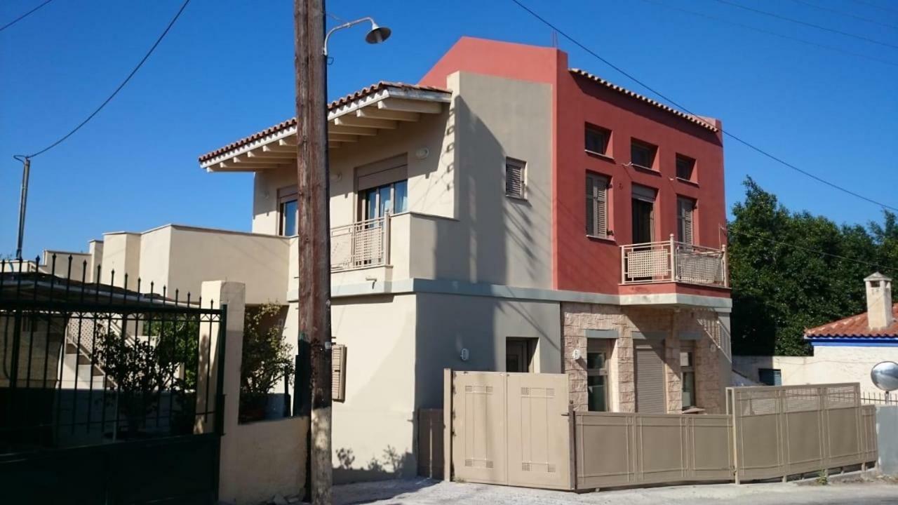 Arapakis apartment 2 Aegina Bagian luar foto